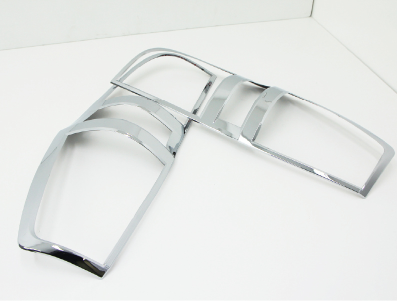 MOLDURA FARO POSTERIOR (2PCS)