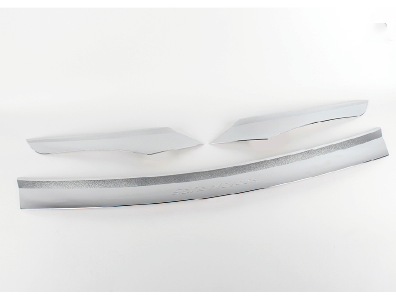 MOLDURA DE CAPOT CROMO (3PCS)