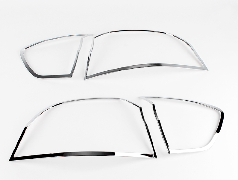 MOLDURA DE FARO POSTERIOR (4PCS)