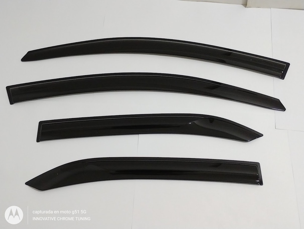 VISERA VENTANA HUMO (4PCS)